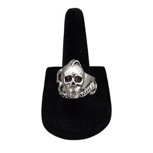 💎The Expendables Stallone Stainless Steel Vintage Biker Punk Silver Skull Ring